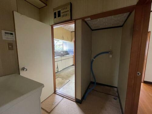 Image 61