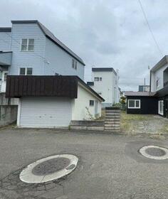 北海道札幌市豊平区西岡二条１０丁目
