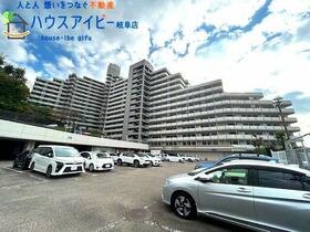 テラスノバ鵜沼　７階部分　管理費・修繕積立金合わせて１３６６０円　ラン