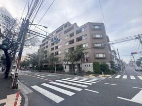 メイツ哲学堂公園