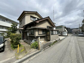 富山県富山市大泉本町２丁目