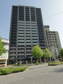 レーベン富山神通本町　ＯＮＥ　ＴＯＷＥＲ　１３階