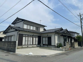 富山県富山市金屋
