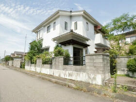 富山県富山市経堂４丁目