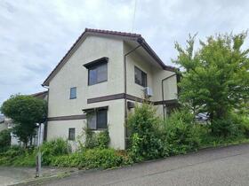 富山県高岡市伏木古府元町