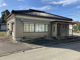 富山県中新川郡立山町蔵本新