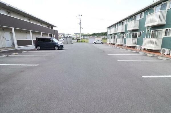 apartment 福島県双葉郡広野町大字下浅見川字柳町
下浅見川の賃貸情報を見る
物件地図