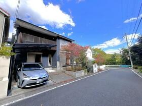 兵庫県川西市清和台東４丁目