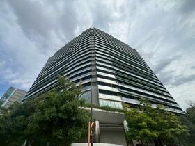 ＴＨＥ　ＣＯＵＲＴ神宮外苑