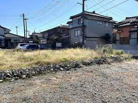 新潟県新潟市中央区紫竹１丁目