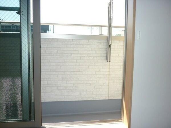 detached 東京都東久留米市金山町１丁目

地図を見る