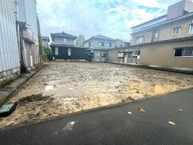 新潟県加茂市栄町