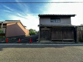 三重県津市一身田町