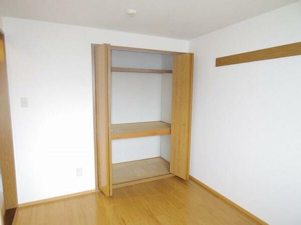 apartment 埼玉県比企郡吉見町東野１丁目
地図を見る