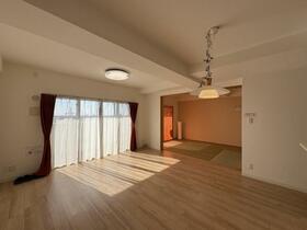 アルファスマート西国分　７０７