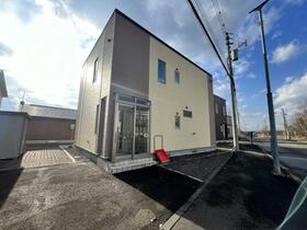 北海道千歳市長都駅前４丁目