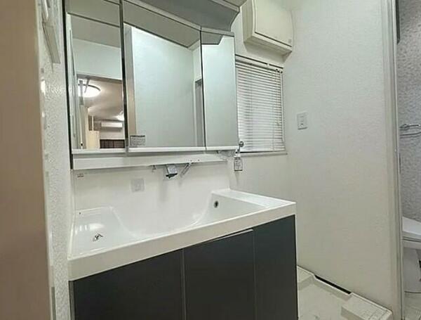 detached 東京都中央区佃２丁目

地図を見る