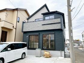 神奈川県伊勢原市岡崎