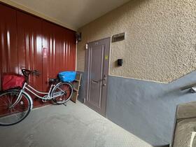 シーサイドビルＢ棟　１階