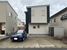 秋田県秋田市飯島道東１丁目