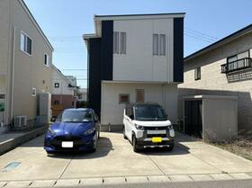 秋田県秋田市飯島道東１丁目