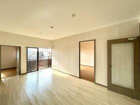 ロマネスク堀川 506