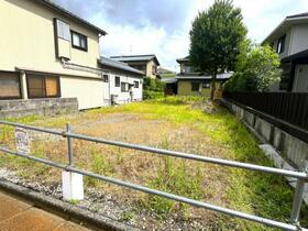 新潟県燕市幸町