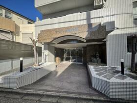 ゆとりあるＬＤＫと落ち着いた住環境　サンパーク南明町