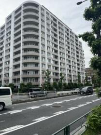 ディーグラフォート世田谷芦花公園