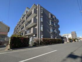 クラーク春日部壱番館