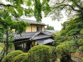 京都府京都市左京区岩倉長谷町