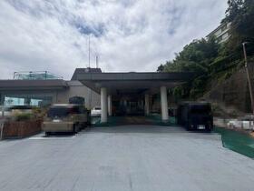 中銀ライフケア第二伊豆山　８階　　