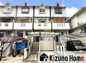 京都府京都市山科区上花山坂尻
