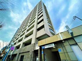 リーガル福島駅前