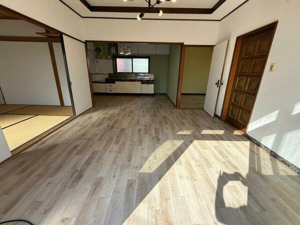 detached 北海道登別市美園町３丁目
地図を見る