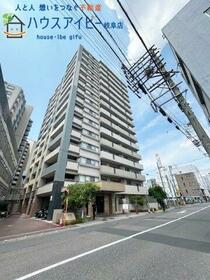 ライオンズ岐阜セントマークス弐番館１５階部分　名鉄新岐阜駅まで２分　ペ