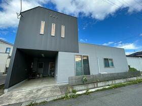 青森県三沢市松園町１丁目