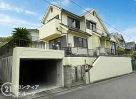 京都府京田辺市花住坂２丁目