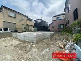 埼玉県草加市長栄１丁目