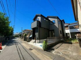 神奈川県茅ヶ崎市萩園
