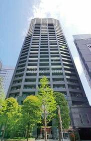 ファーストリアルタワー新宿