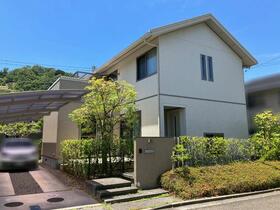 愛媛県松山市湯の山東４丁目