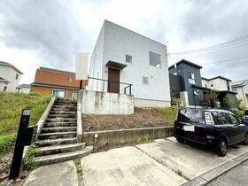 大阪府泉南郡熊取町つばさが丘北２丁目