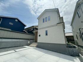 兵庫県三木市自由が丘本町２丁目