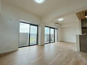 ライオンズマンション西岡崎　９０６