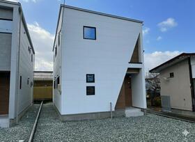 山形県東根市神町東３丁目