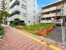 東京都文京区小石川４丁目