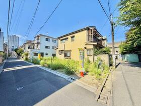 東京都足立区千住仲町