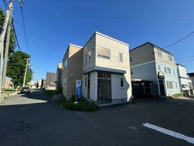 北海道札幌市東区本町二条４丁目