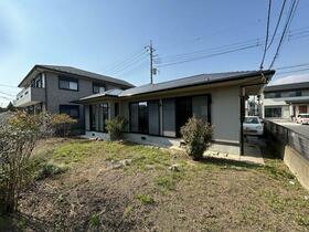 群馬県邑楽郡板倉町泉野１丁目